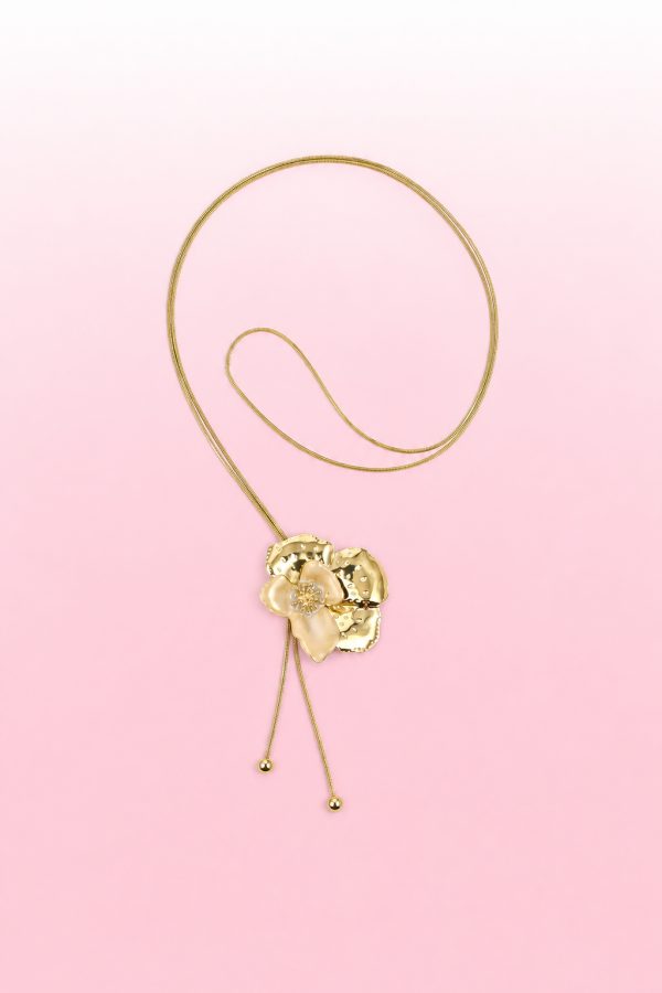 Ketting bloem zand